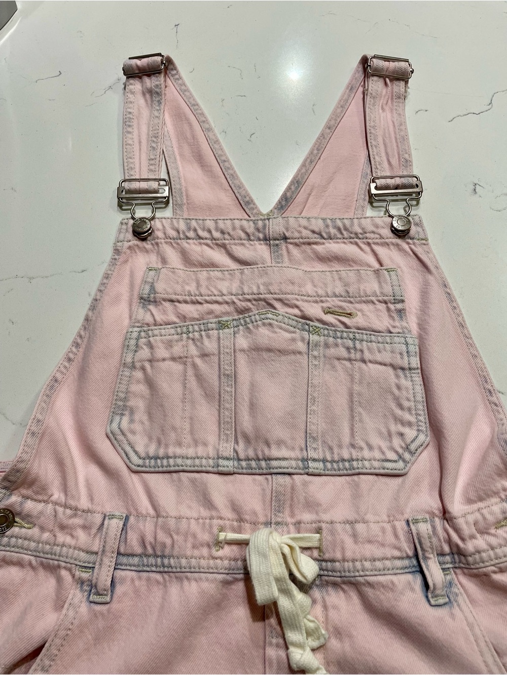 GAP Women’s Wide Leg Pink Denim Overalls - Picture 2 of 6